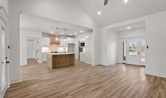 222 Michelle Dr, Beebe, AR 72012