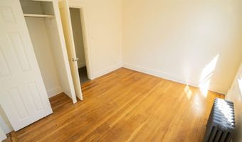 573 AVENUE E 4, Bayonne, NJ 07002