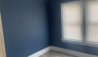 1365 East Ave, Akron, OH 44307