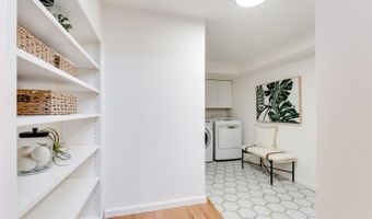 207 Kingsbury Dr, Aptos, CA 95003