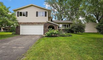 13820 Holyoke Path, Apple Valley, MN 55124
