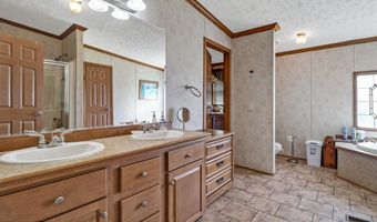 1978 Oloff Smith Rd, Allardt, TN 38504