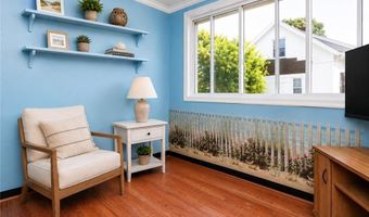 113 Beckwith St, Cranston, RI 02910