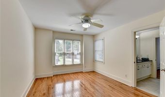 1050 Beacon Hill Xing, Alpharetta, GA 30005