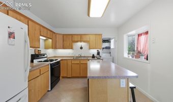 418 Linda Vista Dr, Fountain, CO 80817