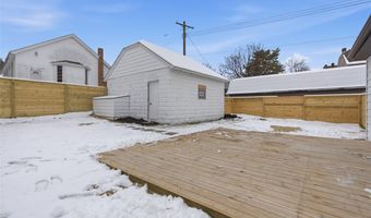 1227 Mcminn St, Aliquippa, PA 15001