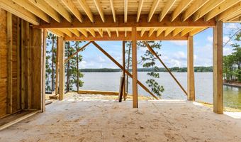 104 Heritage Pt N, Alexander City, AL 35010