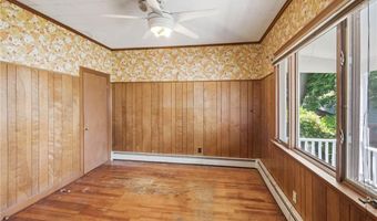 400 Thames St, Bristol, RI 02809