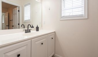 12529 DEER POINT Cir, Berlin, MD 21811