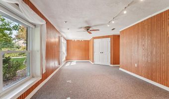 6102 GALLERY St, Bowie, MD 20720