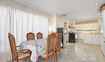 1127 W Foothill Blvd, Arcadia, CA 91006