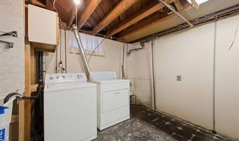 9864 Quandt Ave, Allen Park, MI 48101