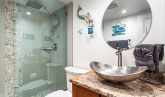 75-6016 ALII Dr 330, Kailua Kona, HI 96740