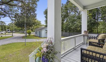 866 Washington St, Bay St. Louis, MS 39520