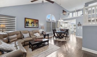 1312 Summerhouse Dr, Indianapolis, IN 46217