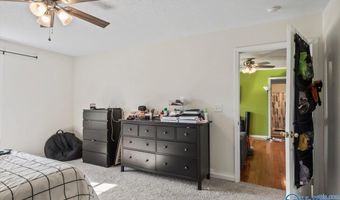 2040 Whitesville Rd, Albertville, AL 35950
