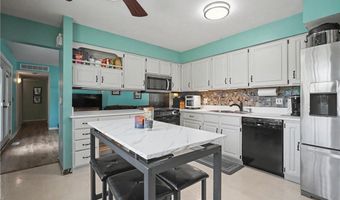 3854 Surfside Cir, Aurora, OH 44202