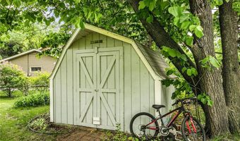940 Hamlet Dr N, Avon, MN 56310