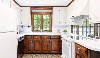 165 Stone Dam Rd, Glocester, RI 02857
