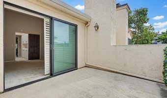 5715 Baltimore Dr 23, La Mesa, CA 91942