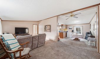 510 Missouri River Ct, Adrian, MI 49221