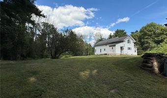 1450 Tarkiln Rd, Burrillville, RI 02830