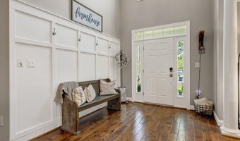 24168 SPRING MEADOW Cir, Aldie, VA 20105