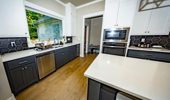 13017 Avilla Hills Cv, Alexander, AR 72002