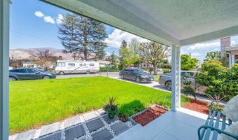 834 Morada Pl, Altadena, CA 91001