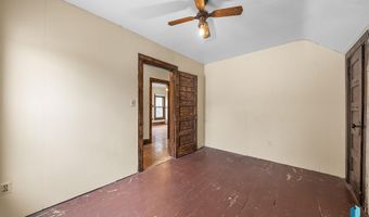 150 N Oak Ave, Bridgewater, SD 57319