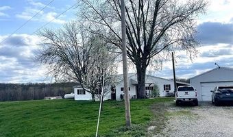 7631 Gray Rd, Alma, IL 62807