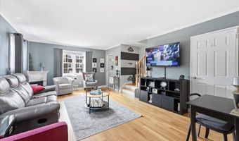 631 AVENUE A, Bayonne, NJ 07002