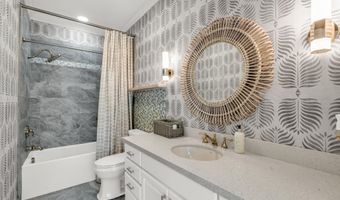 27 Chapel Hill Rd, Bay St. Louis, MS 39520