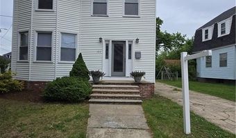 105 Park Ave, Cranston, RI 02905