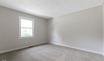 26 Sleepy Hollow Dr, Westfield, IN 46074