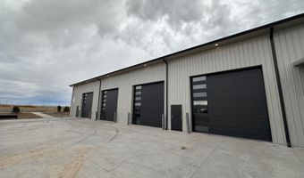 2521 GRANITE PEAK Dr B, Cheyenne, WY 82007