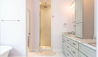 211 Campbell St, Aberdeen, NC 28315