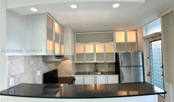 1060 98th St 24, Bay Harbor Islands, FL 33154