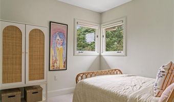 175 Ruggles Ave, Newport, RI 02840