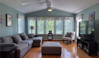 60 Farm Dr, Cumberland, RI 02864
