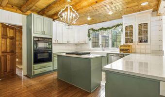 3085 Peerless Rd, Bedford, IN 47421