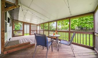 6926 VANDERBILT Dr, Alexandria, VA 22307