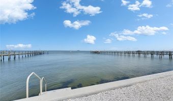 6418 BRIGHT BAY Ct, Apollo Beach, FL 33572