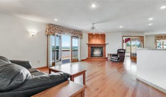 106 S 2nd St, Alma, WI 54610