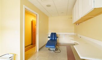 215 Toll Gate Rd 308, Warwick, RI 02886
