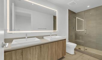 2960 NE 207th St 1108, Aventura, FL 33180