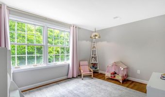 3602 SOUTH Pl #2, Alexandria, VA 22309
