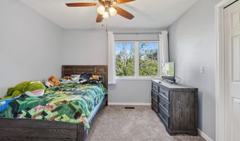 1235 Bentwood Ct, Altoona, IA 50009