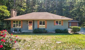 420 Pine Land Dr SE, Ada, MI 49301