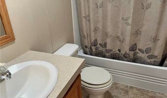 215 Elsie Ave, Agua Dulce, TX 78330